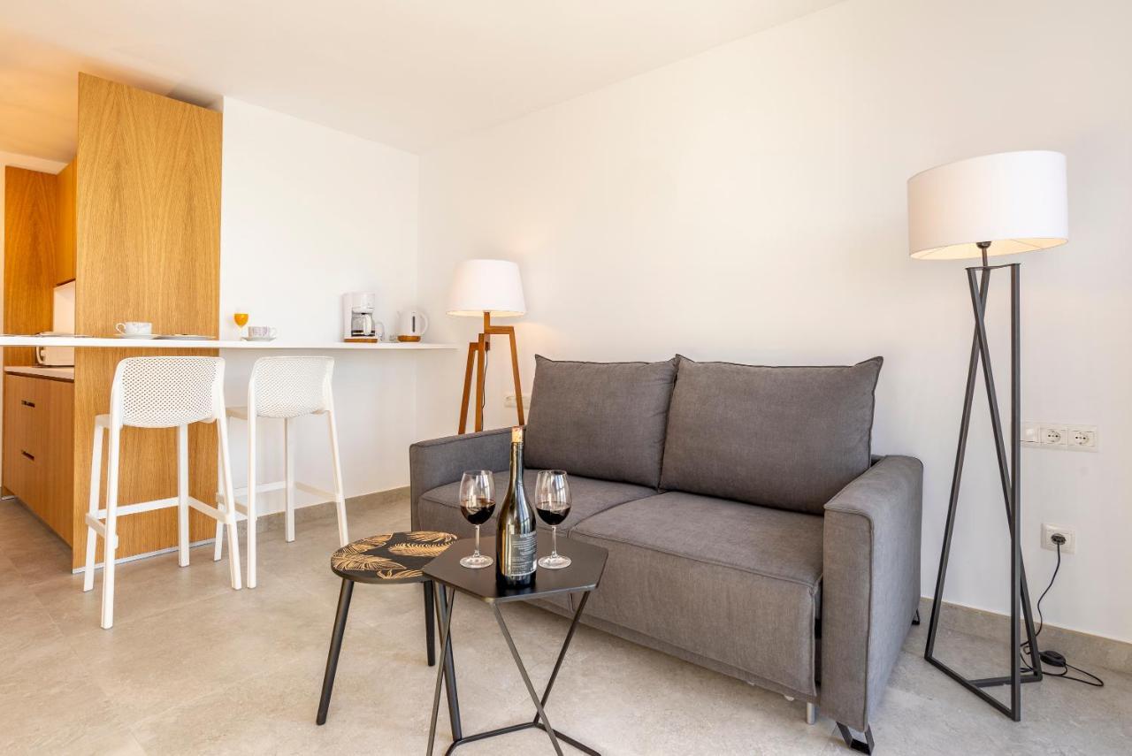 Apartamento 'El Balcon De La Malagueta' Малага Екстериор снимка